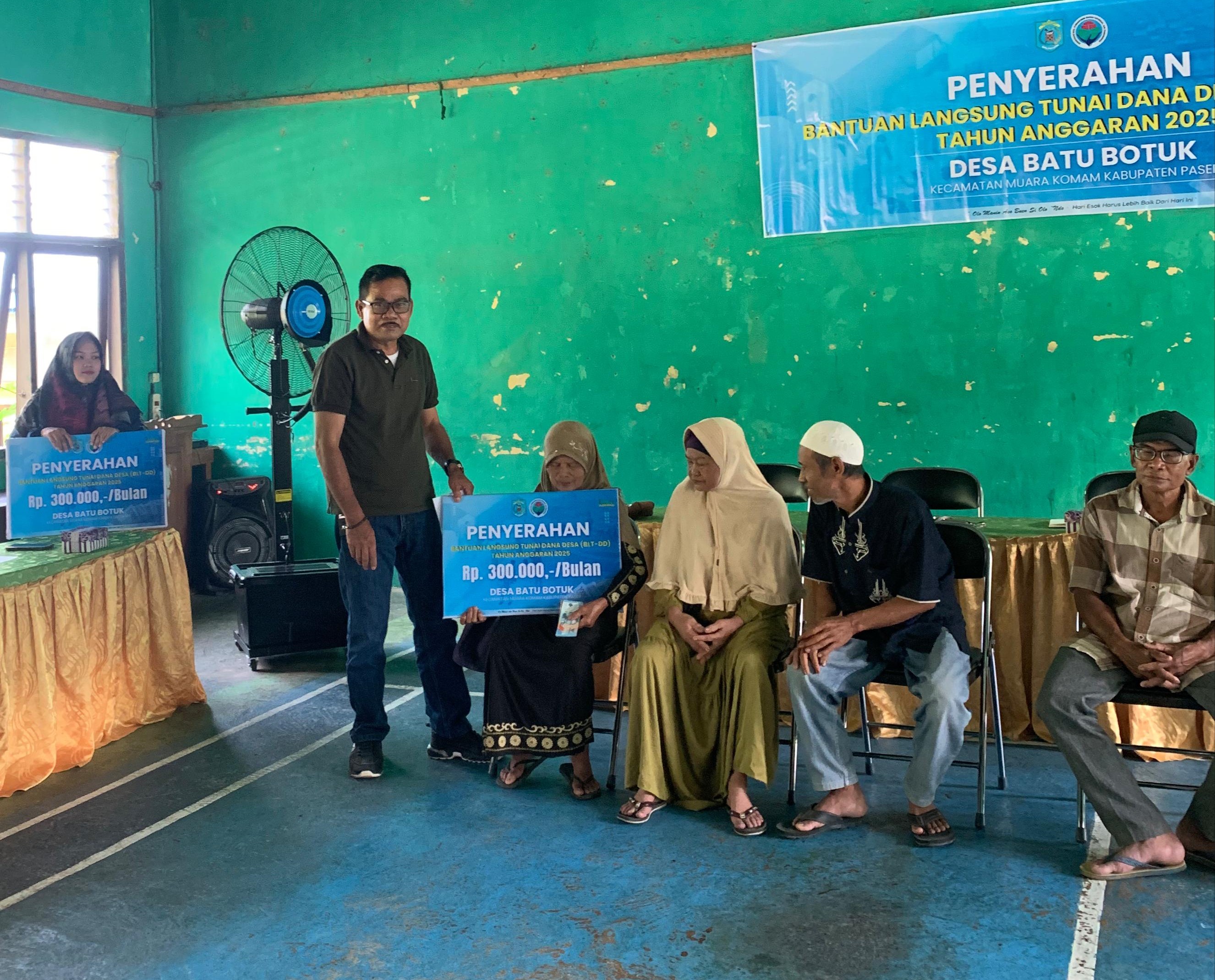 penyerahan_oleh_kades
